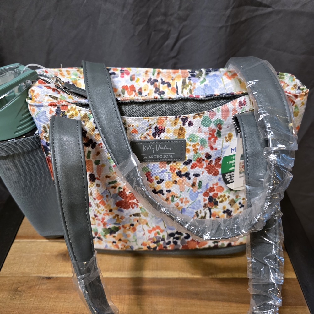 Arctic Zone Multicolor Travel Bag
